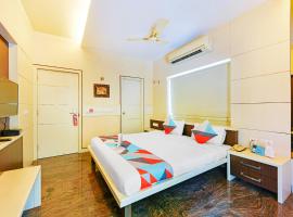 FabExpress B Zone, hotel near Thousand Lights Mosque, Chennai