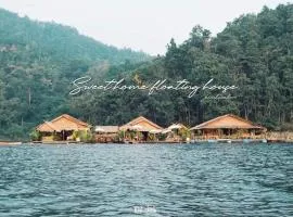Sweet Home Floating House