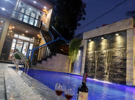 Tan Doan An Bang center beach villas, hótel í An Bàn