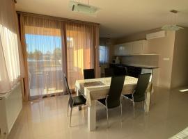 Liviapartman Lelle, hotel v destinaci Balatonlelle
