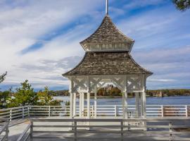 Bonnie Castle Resort & Marina, hotel v mestu Alexandria Bay