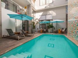 FCH Hotel Expo Adults only，瓜達拉哈拉的飯店