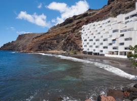 WONDERFUL Beach Apartment in Paradise, place to stay in Santa Cruz de Tenerife
