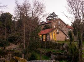 Quinta das Lamas - Oak Tree House: Vouzela'da bir tatil evi