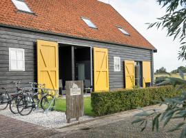 Hoevehotel 'Hof Christina', hotell i Vrouwenpolder