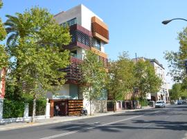 Urban House Siurot 33, hotel near Virgen del Rocío Hospital, Seville