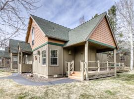 Chalet at Eagle Crest, chalet de monta&ntilde;a en Redmond