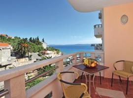 Sea View Apartments Sirena Okrug Gornji, hotel a Okrug Gornji