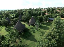 Tusubira village, hotel in Jinja