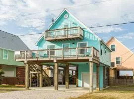 Take It Easy in Surfside - Gulf and Bay Views, Cute Beach House!