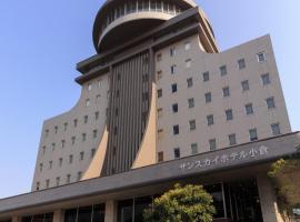 Sunsky Hotel, hotelli kohteessa Kitakyushu alueella Kokurakita Ward