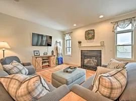 Bright Condo with Community Perks Near Ski Quechee!