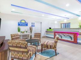 Days Inn & Suites by Wyndham Madisonville, hotel in Madisonville