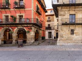 Housingleón - Albergue Turístico Nama Hostel, hotel v destinácii León