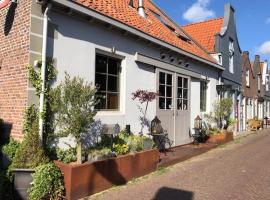 B&B with or without De Schuur, hotel in Zierikzee