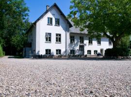 Skelstrupgaard Apartments, alquiler vacacional en Maribo