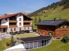 Gasthaus & Pension Alphorn, hotell i Lech am Arlberg