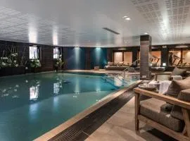 Manali Lodge by Alpine Resorts