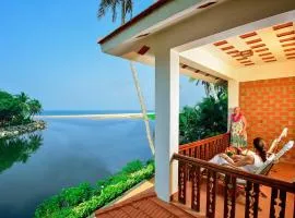 Beach and Lake Ayurvedic Resort, Kovalam
