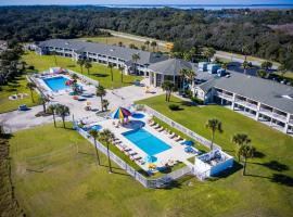 Days Inn & Suites by Wyndham Jekyll Island, hotell i Jekyll Island