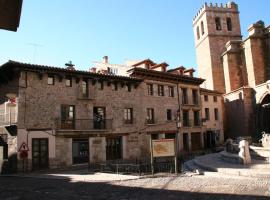 Apartamentos La Iglesia, hotel in Mora de Rubielos