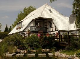 Hotel Weisser Hof, hotel with hot tubs in Malente