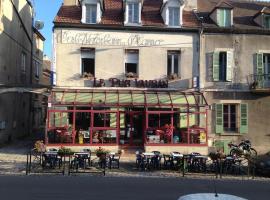 Pub vauban terreaux, hotel v destinaci Avallon