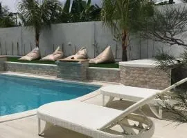 Kelapa Surf Villa