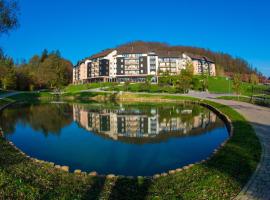 Dzīvoklis Terme Olimia - Aparthotel Rosa pilsētā Podčetrteka