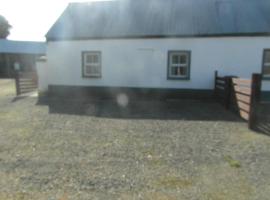 Country Studio, hotel near Saoirse ar an Uisce (River House Arts & Crafts Shop), Portarlington