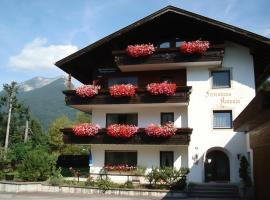 Ferienhaus Antonia, hotel u gradu 'Ehrwald'