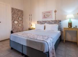 Giorgantis House & Studio, ξενοδοχείο στον Τριοβάσαλο