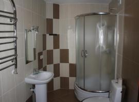Na Gorbi*, Hotel in Volosyanka