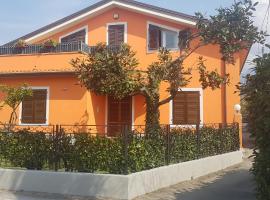 New Life, hotel v destinaci Carrara