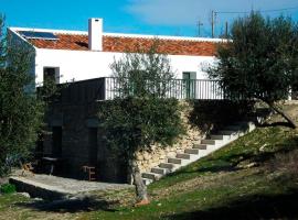 ALENTEJO Mountain Vacation House – willa w mieście Castelo de Vide