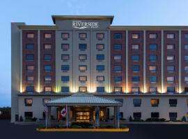 Niagara Riverside Resort; BW Premier Collection, hotel perto de Aeroporto Internacional Niagara Falls - IAG, 