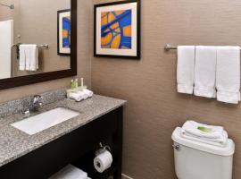 Holiday Inn Express Hotel & Suites St. Louis West-O'Fallon by IHG, hotel near Spirit of St. Louis - SUS, O'Fallon