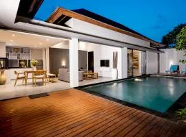 Villa DeDayuh Seminyak