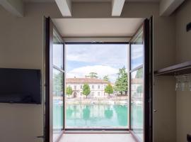 CABANON urban apartments, khách sạn ở Peschiera del Garda