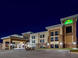 La Quinta by Wyndham Pampa, ξενοδοχείο σε Pampa