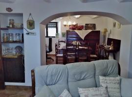 Casa Rural "Can Abres" Vilobi d`Onyar Girona, hotel dekat Bandara Girona-Costa Brava - GRO, 