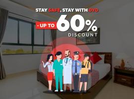 Vaccinated Staff - OYO 1720 A2b Residence, hotel in Manado