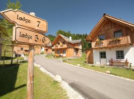 AlpenParks Hagan Lodge Altaussee, hótel í Altaussee