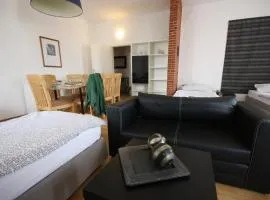 Moderne Studio Apartments und 120qm Wohnungen in Oberhausen, ideal für Geschäftsreisende und Monteure