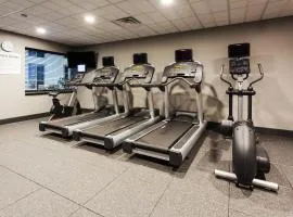 Holiday Inn Express & Suites Rapid City by IHG