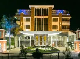 THE IMPERIAL GRAND