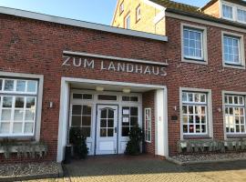 Hotel und Restaurant Landhaus Veranstaltungshaus，Hohenwestedt諾伊明斯特機場 - EUM附近的飯店