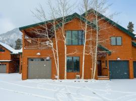 Frisco River Townhomes #D, hotel en Frisco