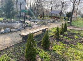 База Відпочинку Дубровка, Hotel in Golta