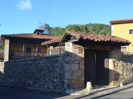 La Corrolada, family hotel in Avín
